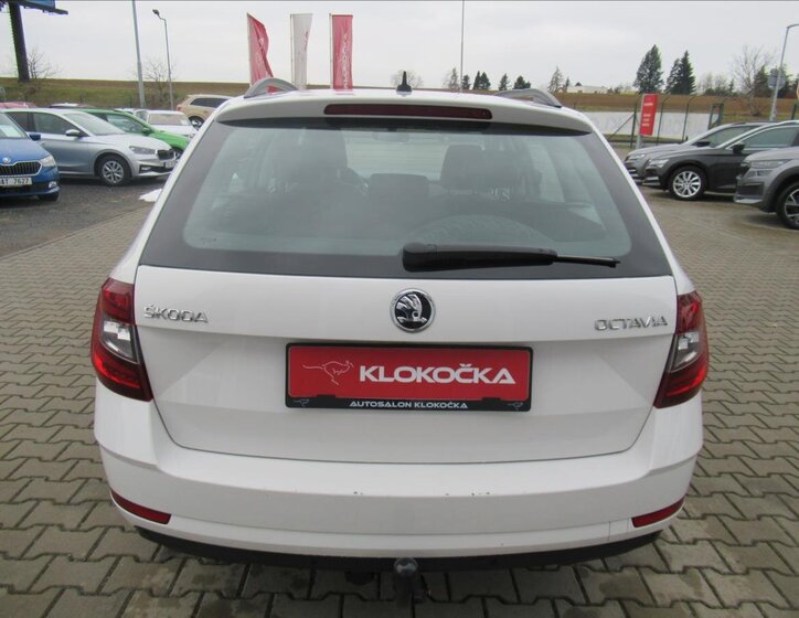 Škoda Octavia Kombi 1,6 l 85 kw