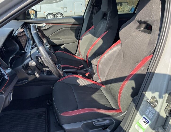 Škoda Kamiq Hatchback 1,5 l 110 kw