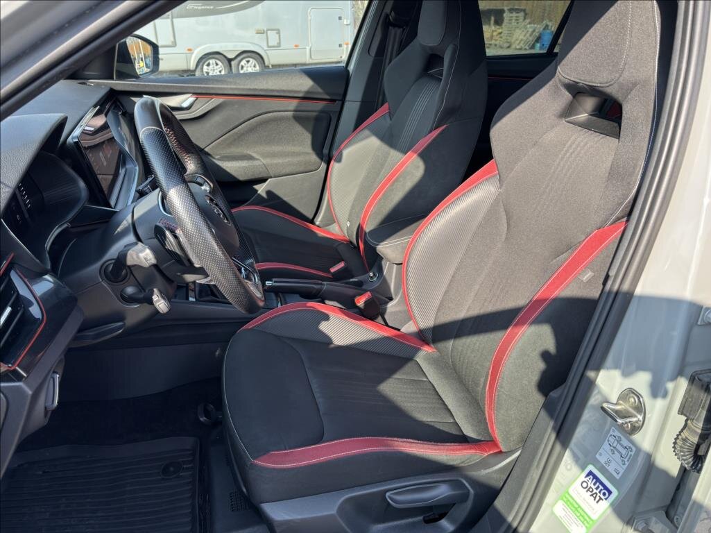 Škoda Kamiq Hatchback 1,5 l 110 kw