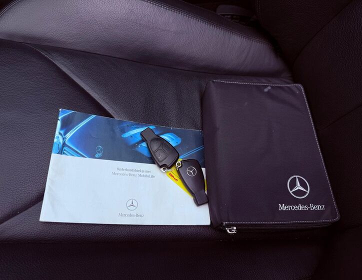 Mercedes-Benz SLK 24