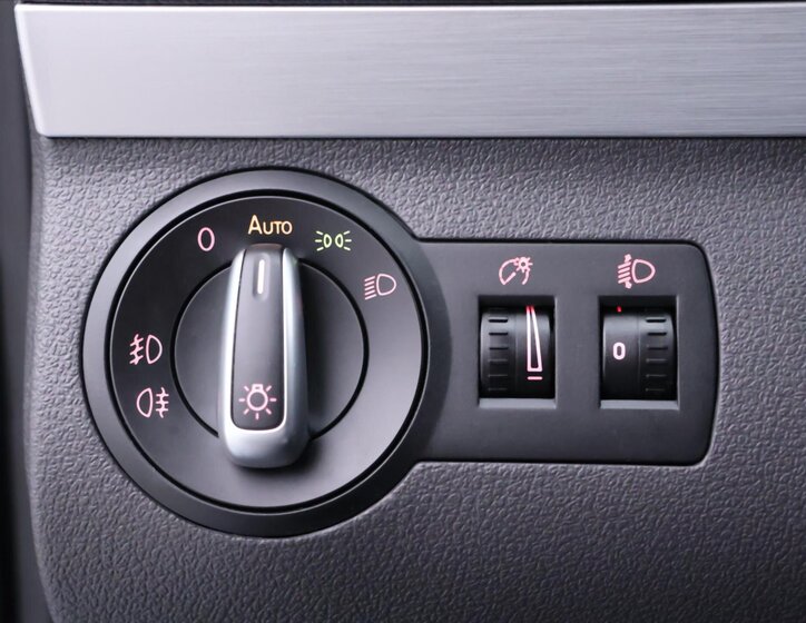 Volkswagen Touran MPV 1,2 l 77 kw