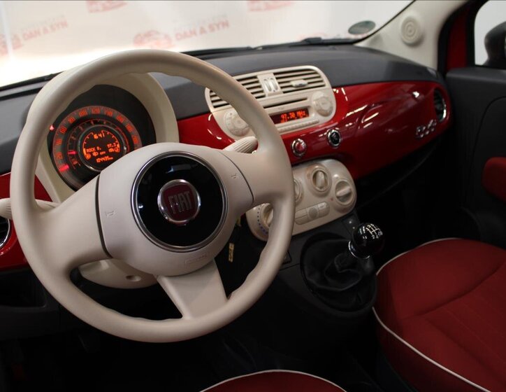 Fiat 500 Hatchback 1,2 l 51 kw