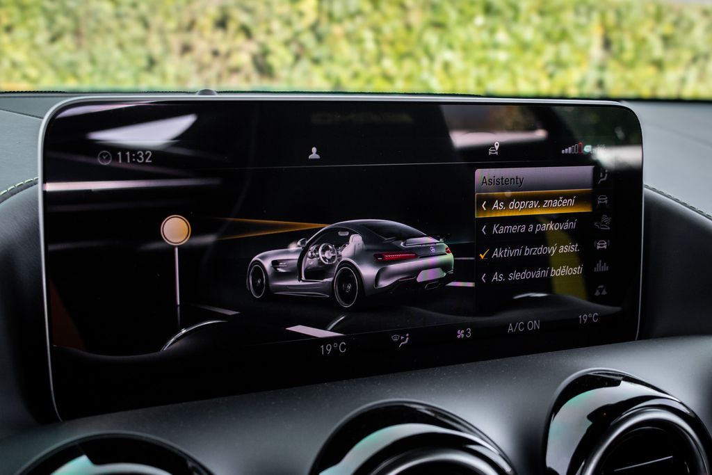 Mercedes-Benz AMG GT