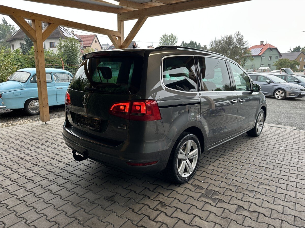 Volkswagen Sharan MPV 1,4 l 110 kw