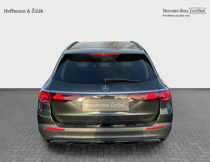 Mercedes-Benz Třídy E Kombi 2,0 l 145 kw