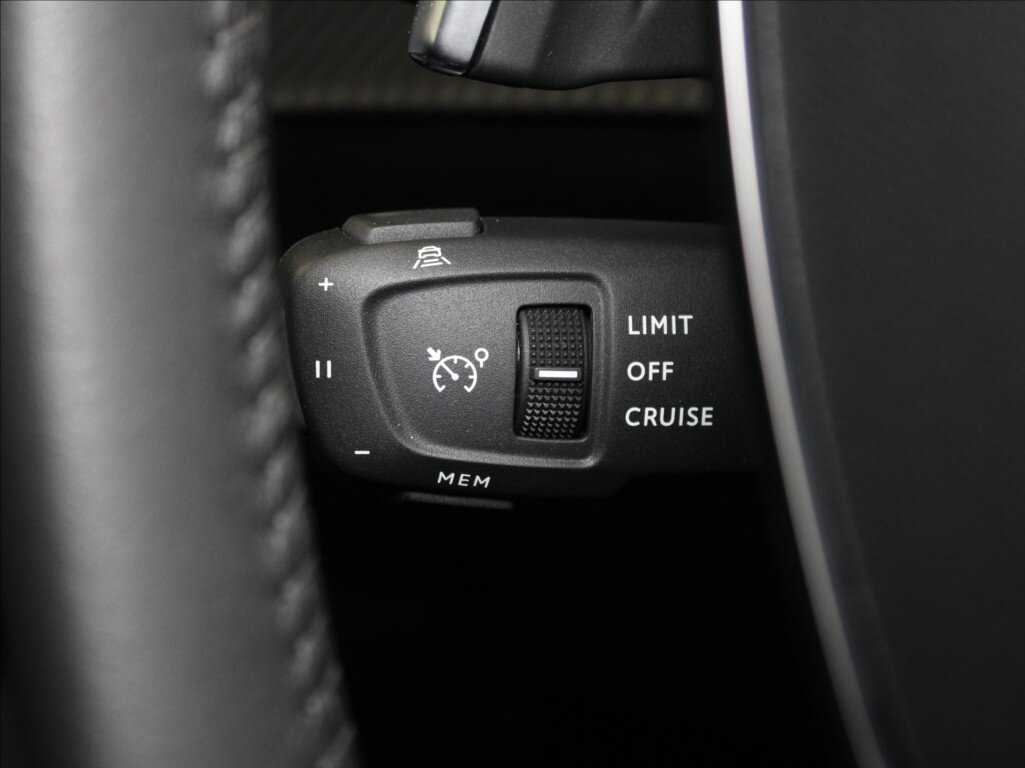 Peugeot 2008 SUV / Terénní 1,2 l 96 kw