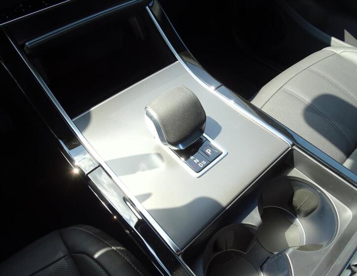 Land Rover Range Rover Evoque 11