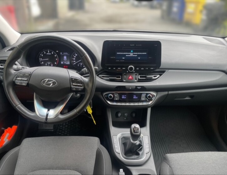 Hyundai i30 8