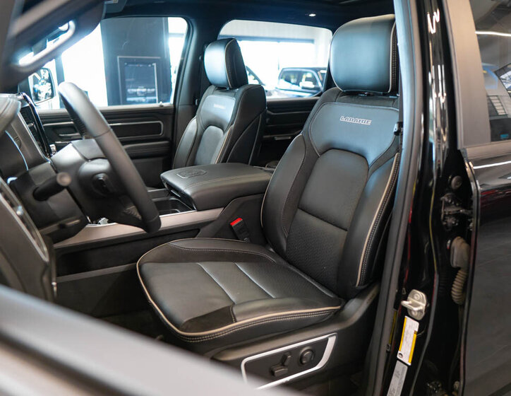 Dodge RAM Pick-up 5,7 l 291 kw