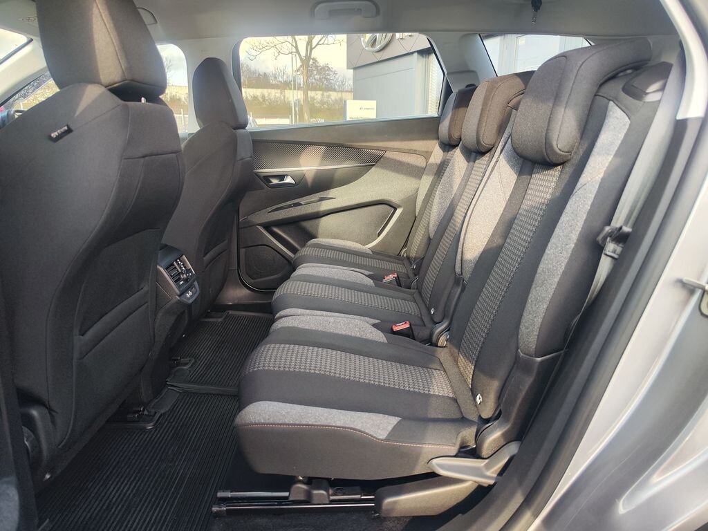 Peugeot 5008 SUV / Terénní 1,2 l 96 kw