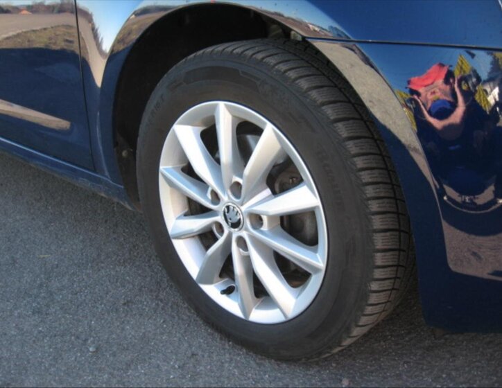 Škoda Octavia Kombi 2,0 l 110 kw