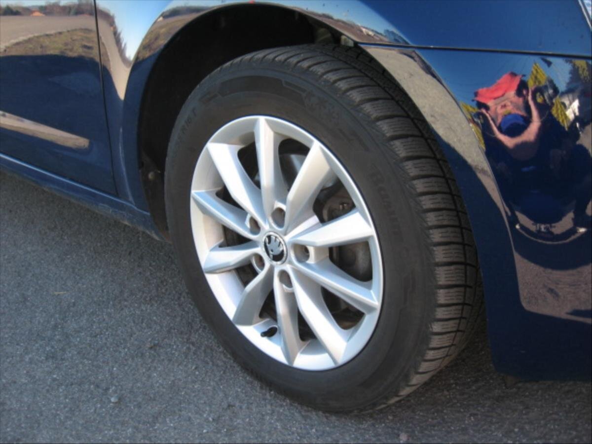 Škoda Octavia Kombi 2,0 l 110 kw