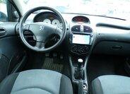Peugeot 206 Hatchback 1,4 l 65 kw
