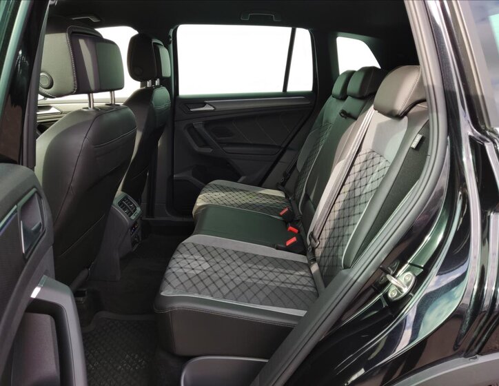 Volkswagen Tiguan SUV / Terénní 2,0 l 110 kw