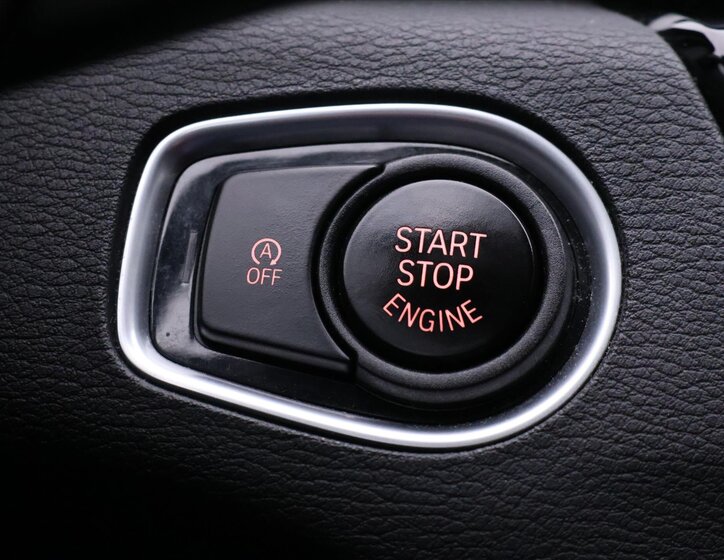 BMW X1 SUV 2,0 l 140 kw