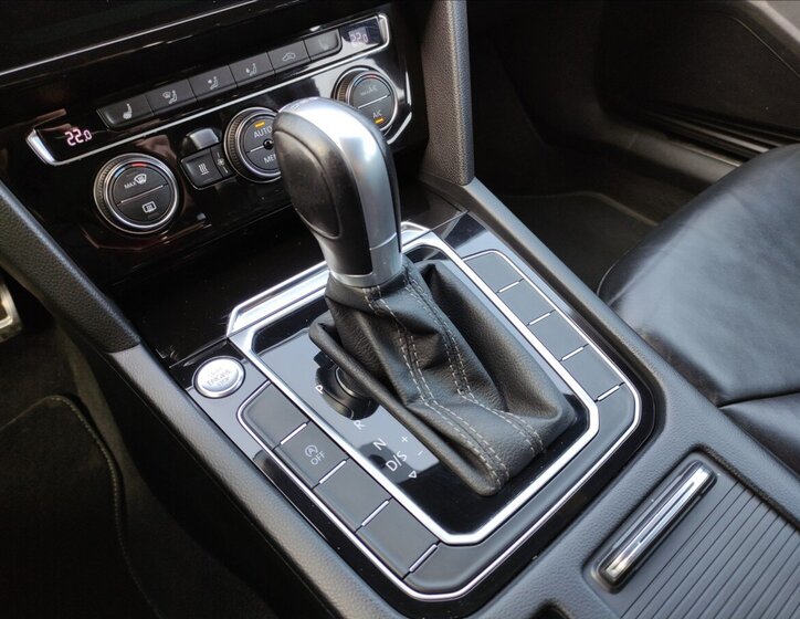 Volkswagen Arteon Liftback 2,0 l 140 kw