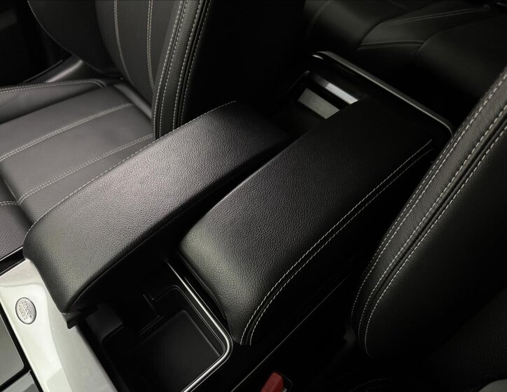 Land Rover Range Rover Velar SUV / Terénní 2,0 l 150 kw