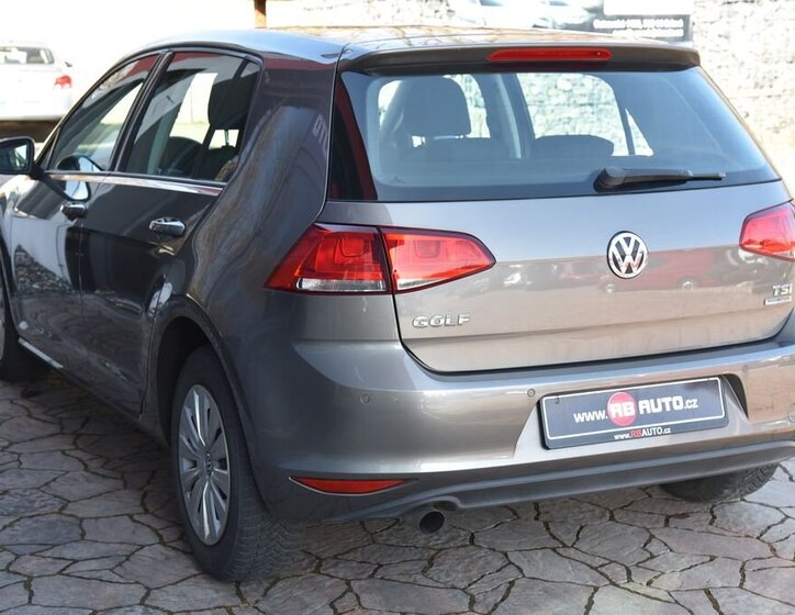 Volkswagen Golf Hatchback 1,2 l 77 kw