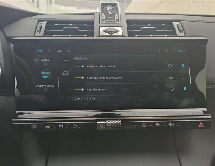 DS Automobiles DS7 17