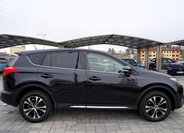 Toyota RAV4 SUV / Terénní 2,0 l 91 kw