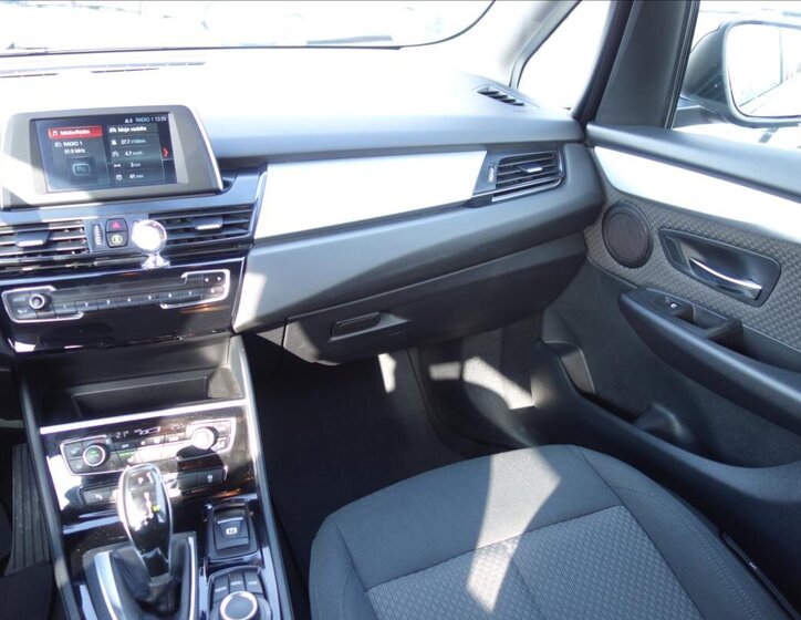 BMW Řada 2 MPV 1,5 l 103 kw