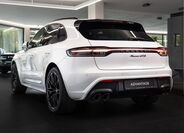 Porsche Macan 4
