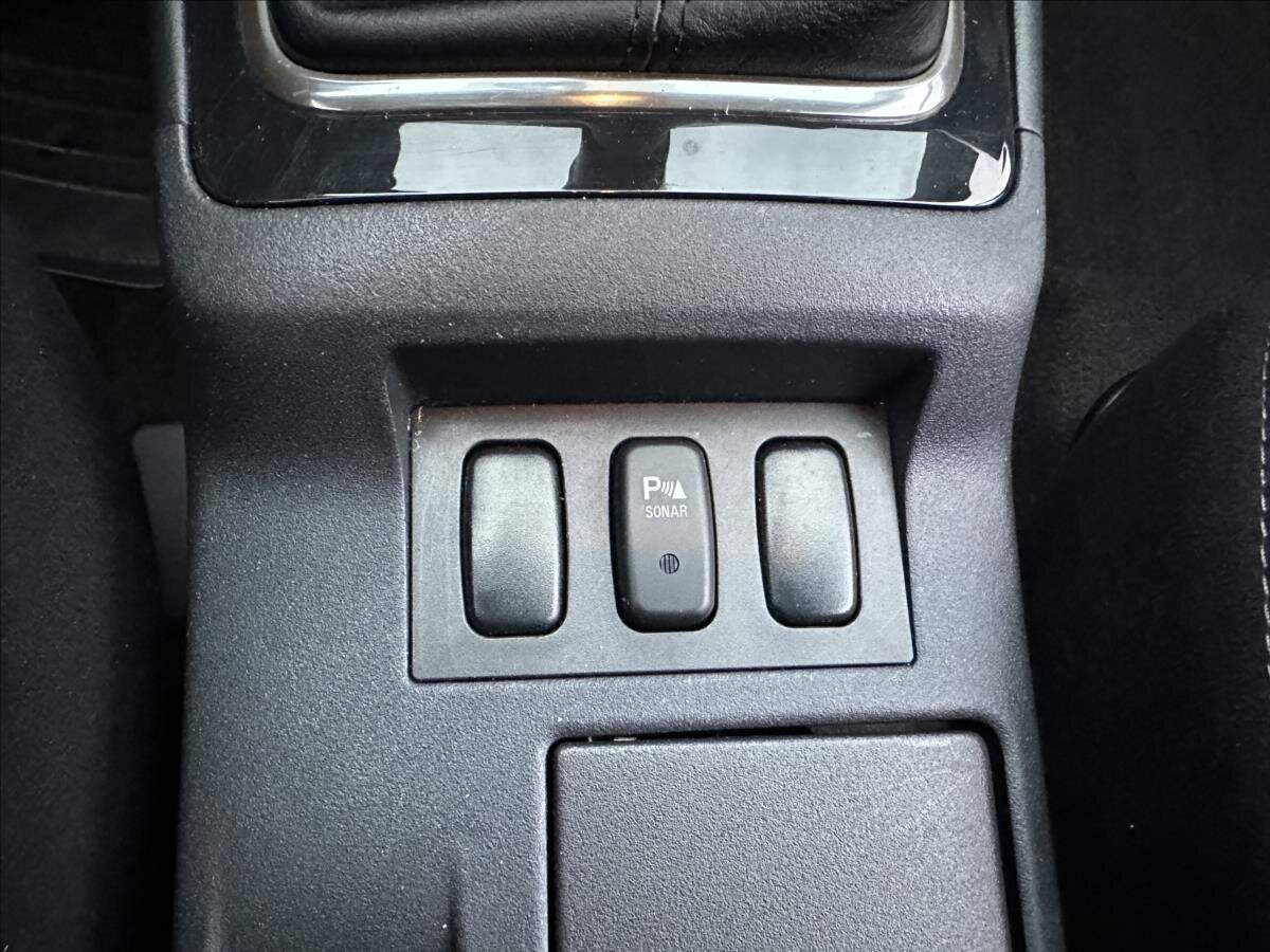 Mitsubishi Lancer Hatchback 1,6 l 86 kw