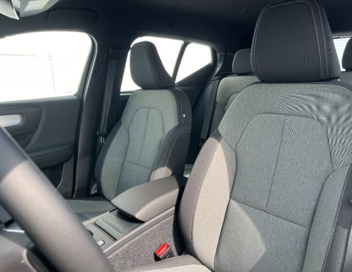 Volvo XC40 SUV 2,0 l 120 kw