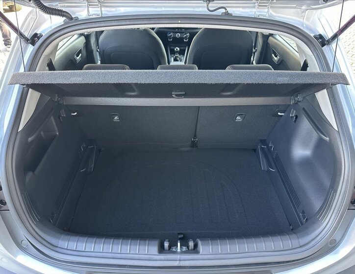 KIA Stonic CUV / Crossover 0,0 0