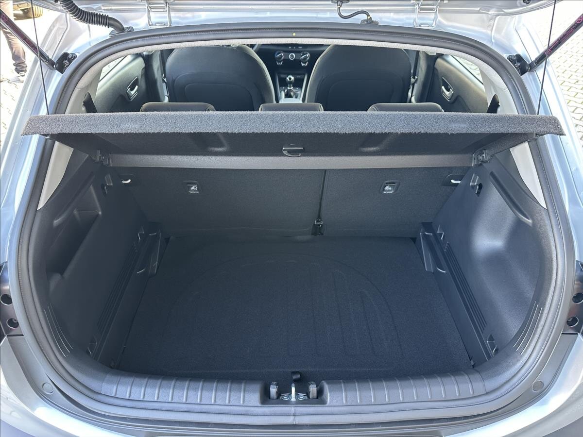 KIA Stonic CUV / Crossover 0,0 0