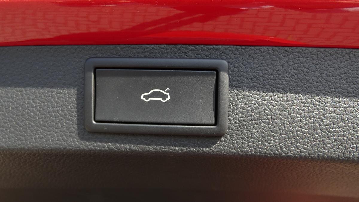 Škoda Karoq SUV / Terénní 1,5 l 110 kw