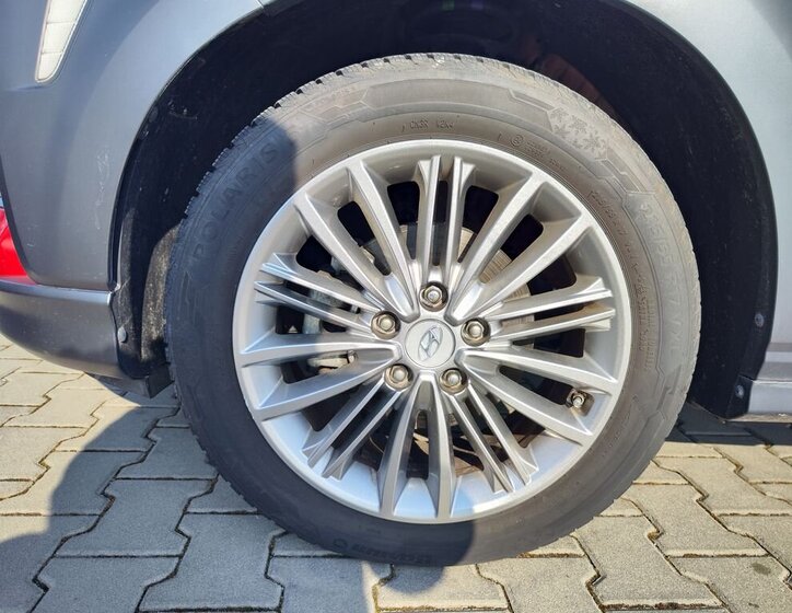 Hyundai Kona SUV / Terénní 998,0 88 kw