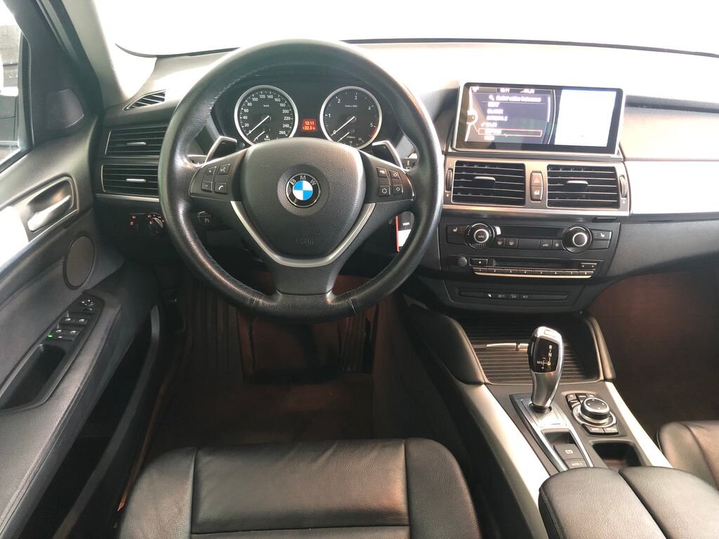 BMW X6 Kombi 3,0 l 180 kw