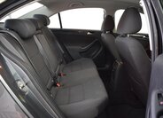 Volkswagen Jetta Sedan / Limuzína 1,2 l 77 kw