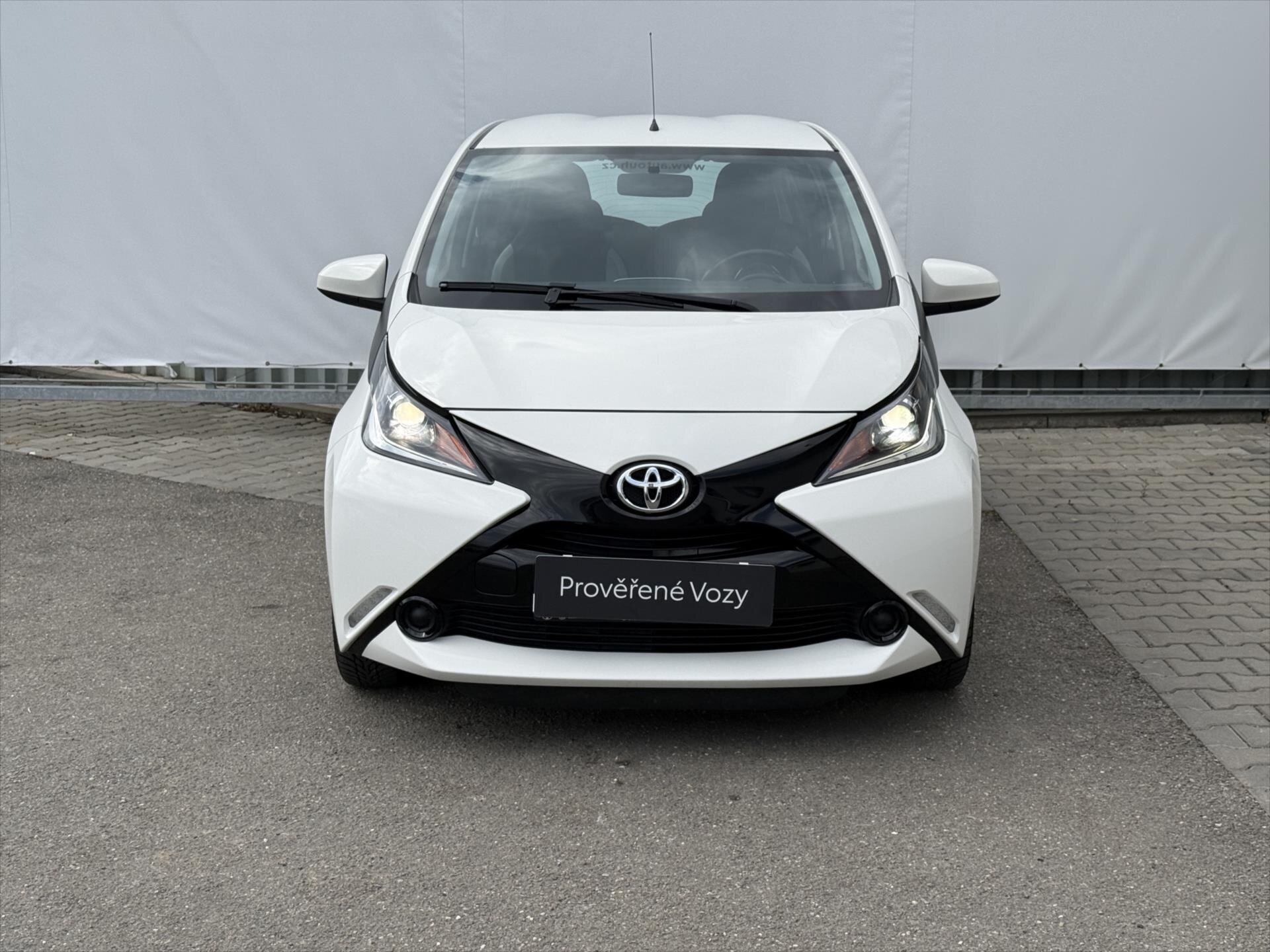 Toyota Aygo Hatchback 998,0 51 kw