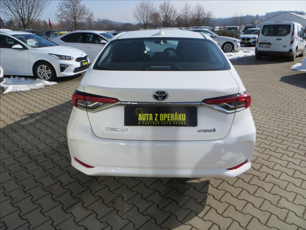 Toyota Corolla Sedan 1,8 l 72 kw