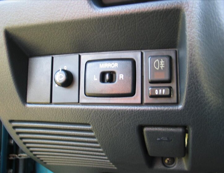 Suzuki Swift Hatchback 993,0 39 kw