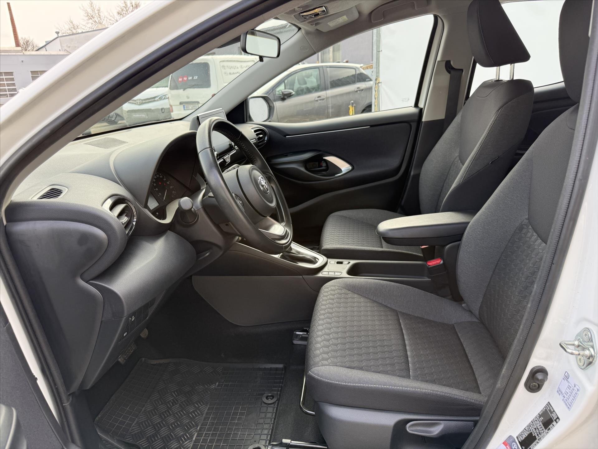 Toyota Yaris Hatchback 1,5 l 68 kw