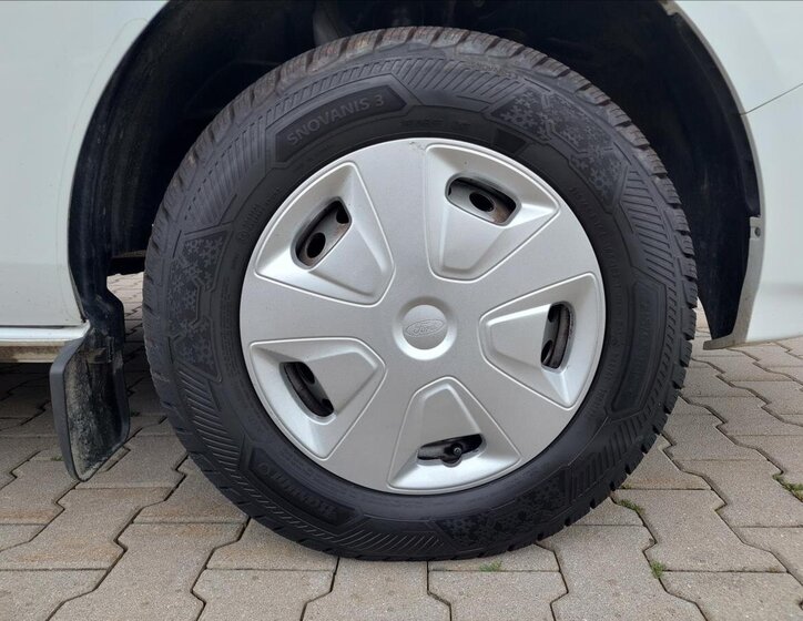 Ford Transit Custom Skříň 2,0 l 77 kw