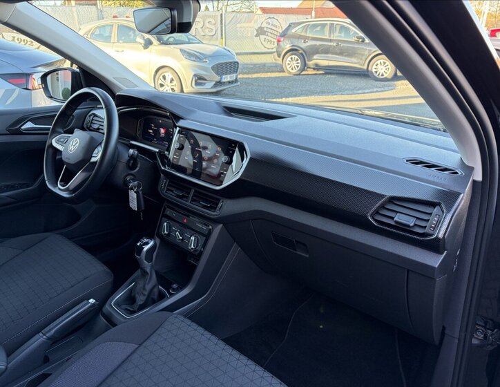 Volkswagen T-Cross Kombi 999,0 81 kw