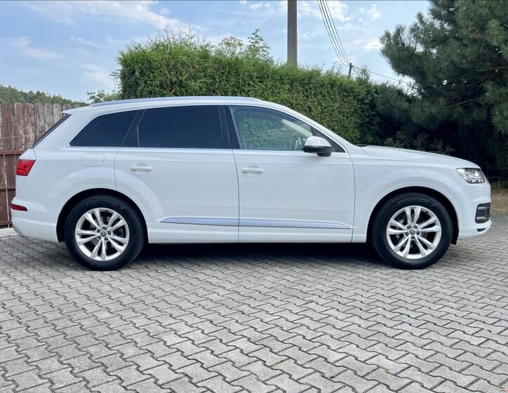 Audi Q7 SUV / Terénní 3,0 l 200 kw