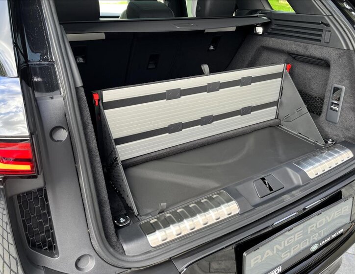 Land Rover Range Rover Sport SUV / Terénní 3,0 l 183 kw