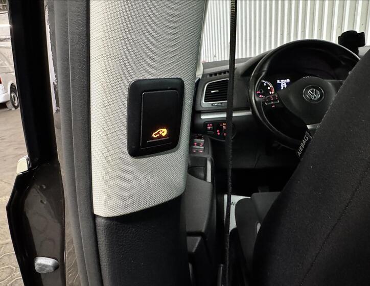 Volkswagen Sharan 30