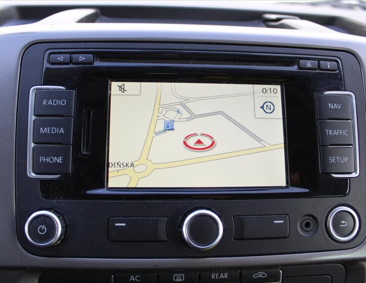 Volkswagen Multivan Kombi 2,0 l 103 kw