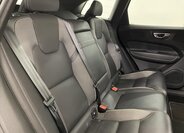 Volvo XC60 7