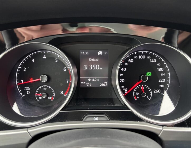 Volkswagen Touran MPV 1,5 l 110 kw