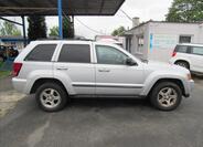 Jeep Grand Cherokee 8