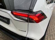 Toyota RAV4 SUV 2,5 l 131 kw