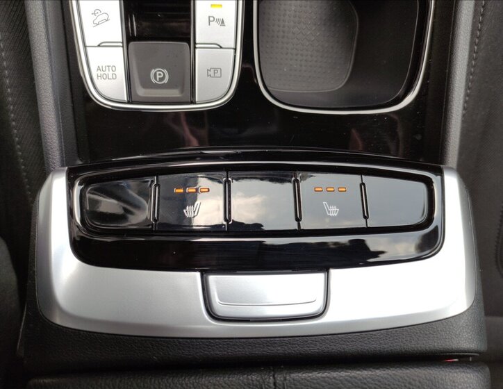 Hyundai Tucson SUV 1,6 l 100 kw