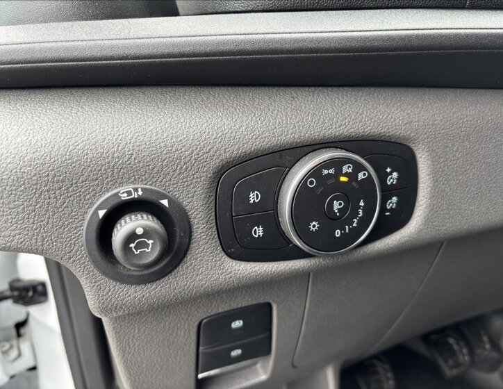 Ford Transit Skříň 2,0 l 96 kw